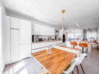 Hauptbild Exklusives Wohnen nahe der Königsallee - stilvolle Wohnung mit Terrasse und Tiefgarage